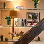 Apartment Les Maisons