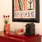 Apartment Les Maisons