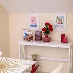 Apartment Les Maisons