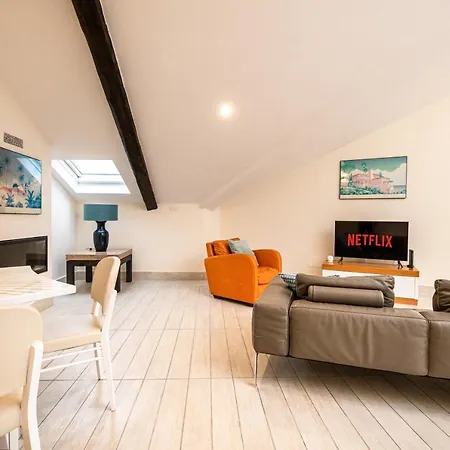 Les Maisons * Napels