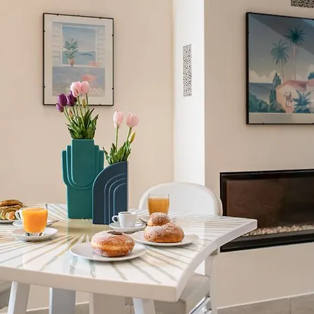 Les Maisons * Napoli