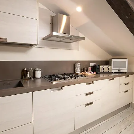 Les Maisons * Napoli