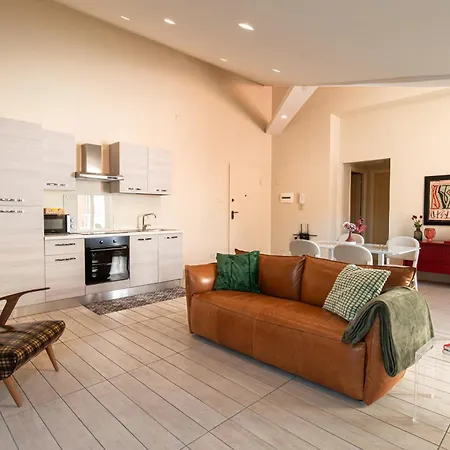 Les Maisons * Napoli