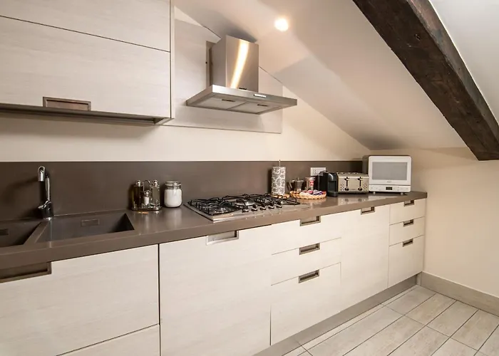 Les Maisons * ナポリ