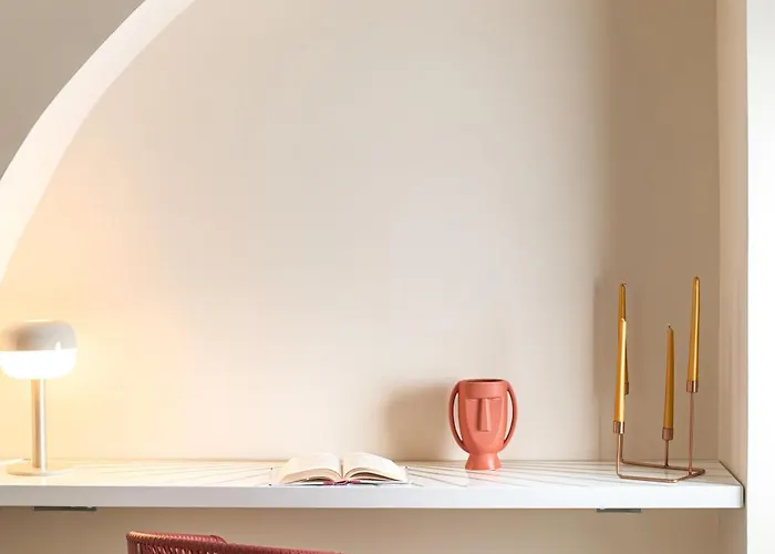 Les Maisons アパート ナポリ